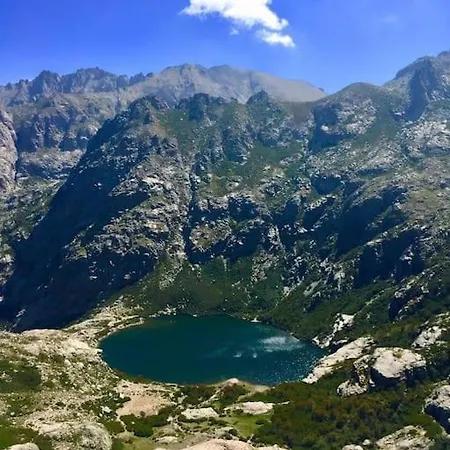 Beau Et Confortable 2 Pieces Vue Mer/maquis لوميو