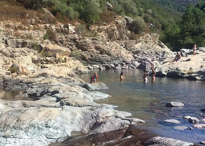 Appartement Beau Et Confortable 2 Pieces Vue Mer/maquis Lumio (Corsica)